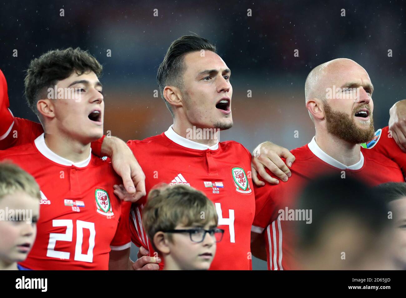 Wales Daniel James Connor Roberts And Jonathan Williams Left To Right Lineup Ahead Of The Match Stock Photo Alamy Wales Daniel James Connor Roberts And Jonathan Williams Left To Right Lineup Ahead Of The Match Stock Photo Alamy