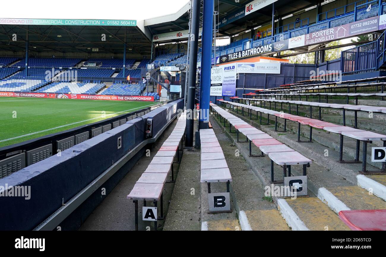 Luton Town - Estádio - Kenilworth Road