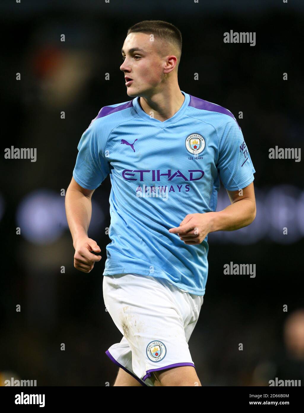 Manchester City's Taylor Harwood-Bellis Stock Photo - Alamy