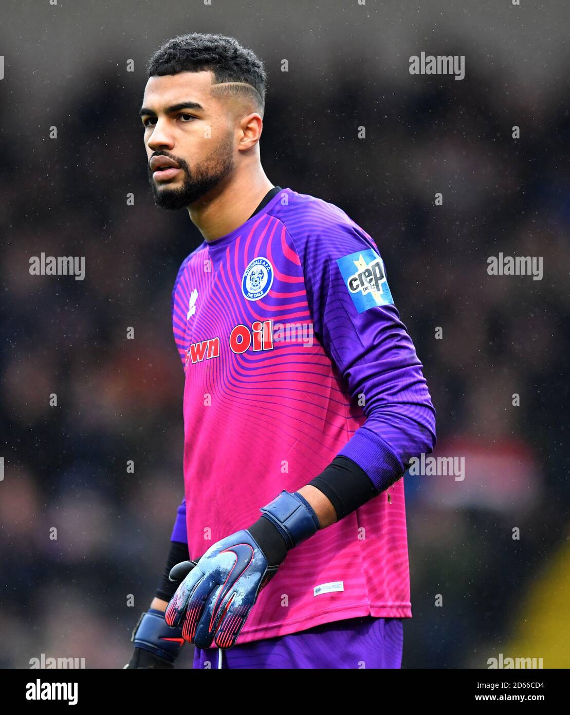 Rochdale S Goalkeeper Robert Sanchez In Action Stock Photo Alamy Rochdale S Goalkeeper Robert Sanchez In Action Stock Photo Alamy