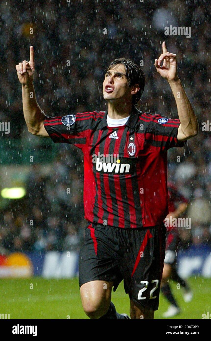 AC Milan's Ricardo Kaka celebrates after scoring from the penalty spot to  put his side back on level terms Stock Photo - Alamy