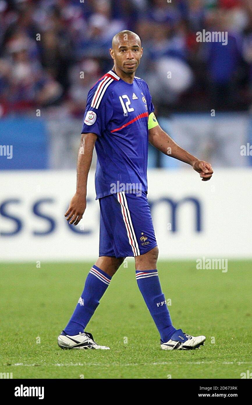 Thierry henry france hi-res stock photography and images - Alamy