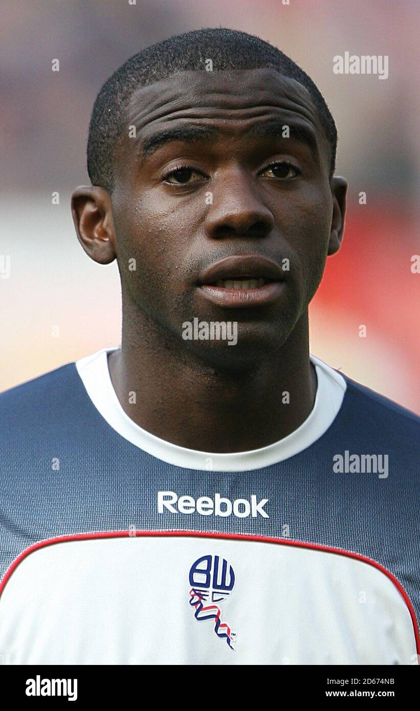 Soccer muamba hi-res stock photography and images - Alamy