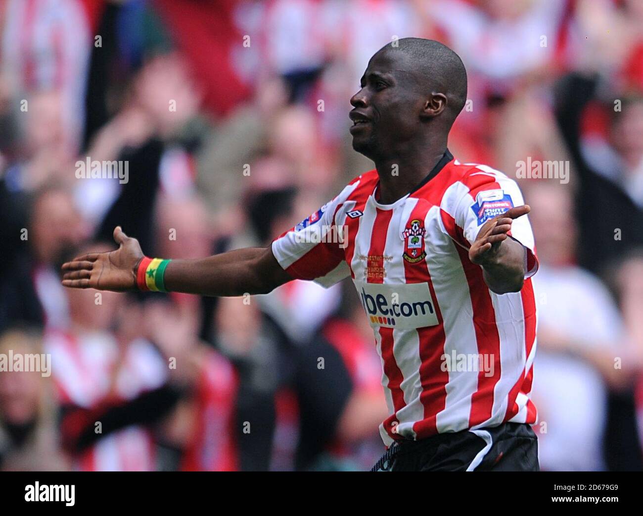 Southampton's Ndiaye Papa Waigo celebrates scoring their thrid goal. Stock Photo