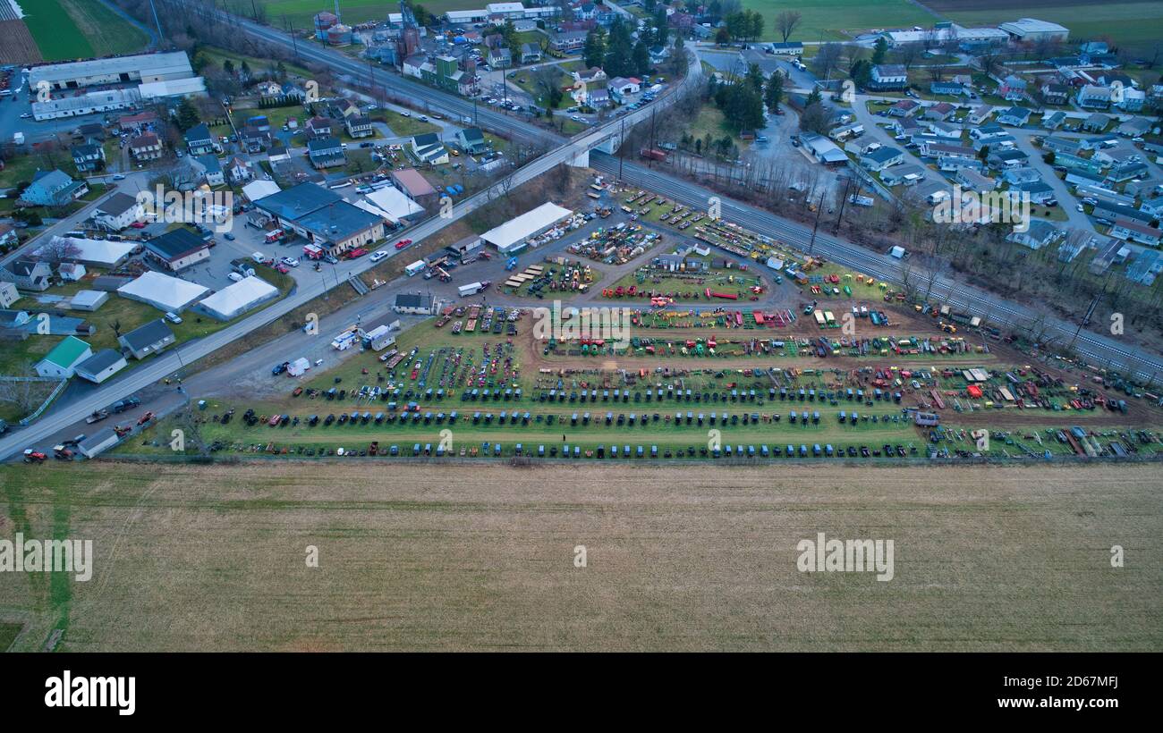 High aerial view amish mud hi-res stock photography and images - Alamy