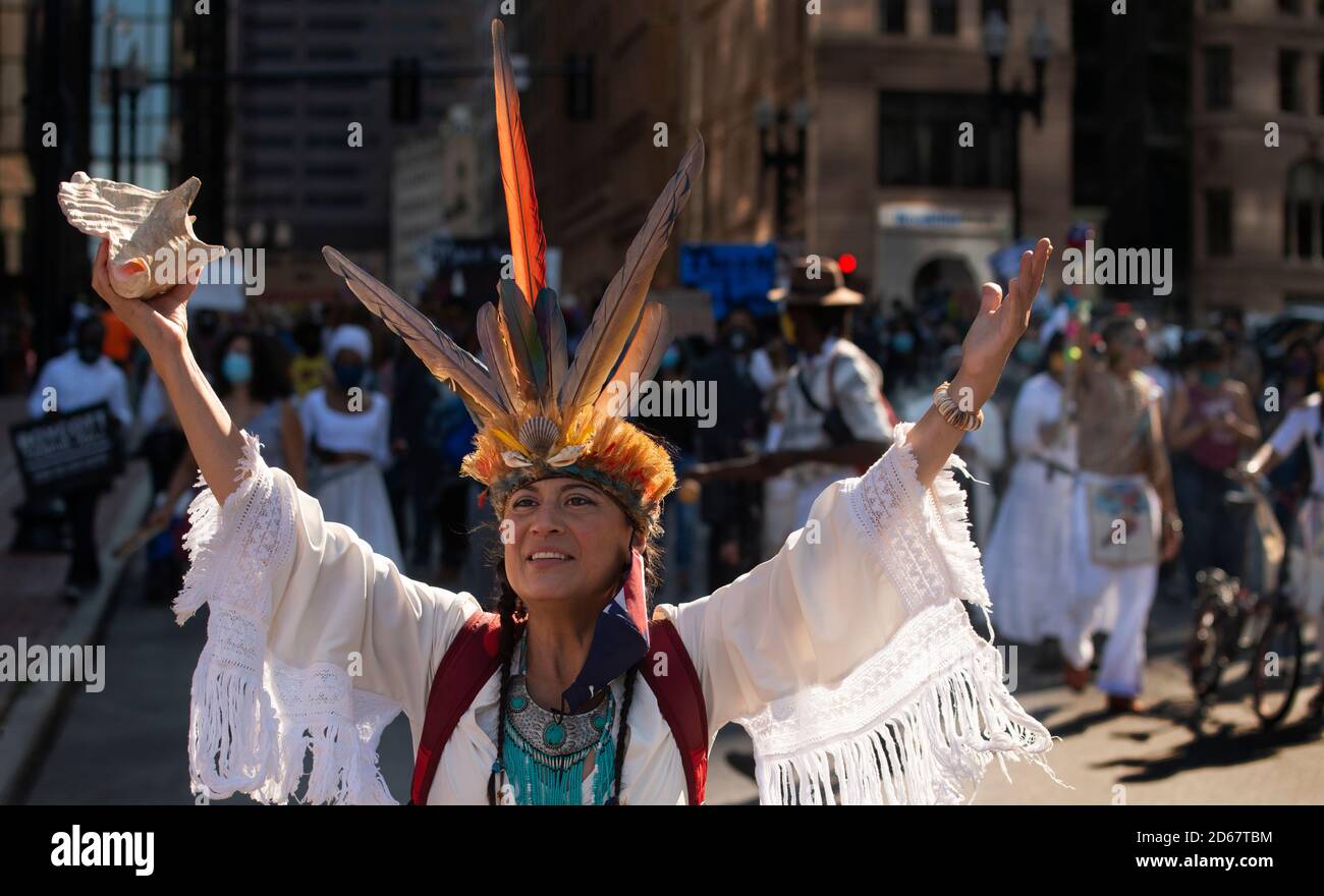 Indigenous Peoples Day, Boston, Massachusetts, USA, 10/10/2020. Stock Photo