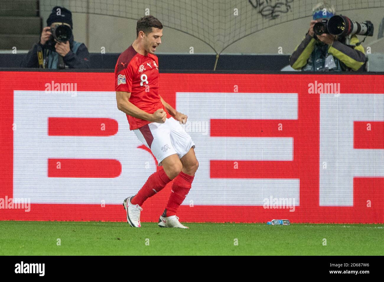 goalschuetze Remo FREULER (SUI) juebelt over the goal to the 2: 0 for  Switzerland, jubilation, jubeln, cheering, joy, cheers, celebrate,  goaljubel, Fußball Laenderspiel, UEFA Nations League, Division A, Gruppe 4,  Germany (GER) -