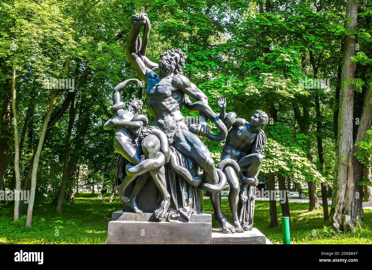 The sculptural group 'Laocoon and his sons, dying of snakes'. Bronze copy from antique original. Oranienbaum (Lomonosov), Leningrad region, Russia. Stock Photo