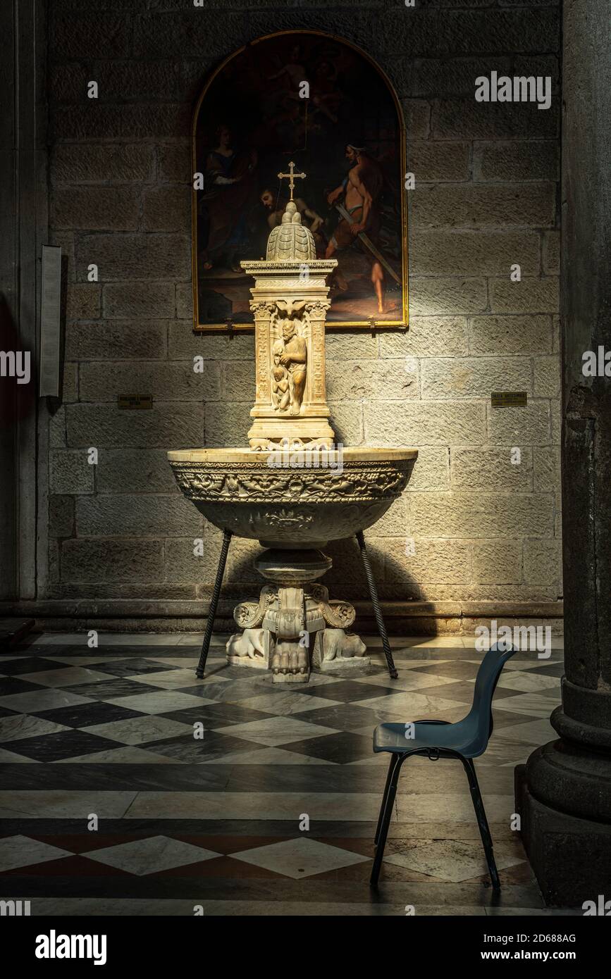 The Holy Water Font in the Cathedral of San Lorenzo in Viterbo. Viterbo, Lazio, Italy, Europe Stock Photo