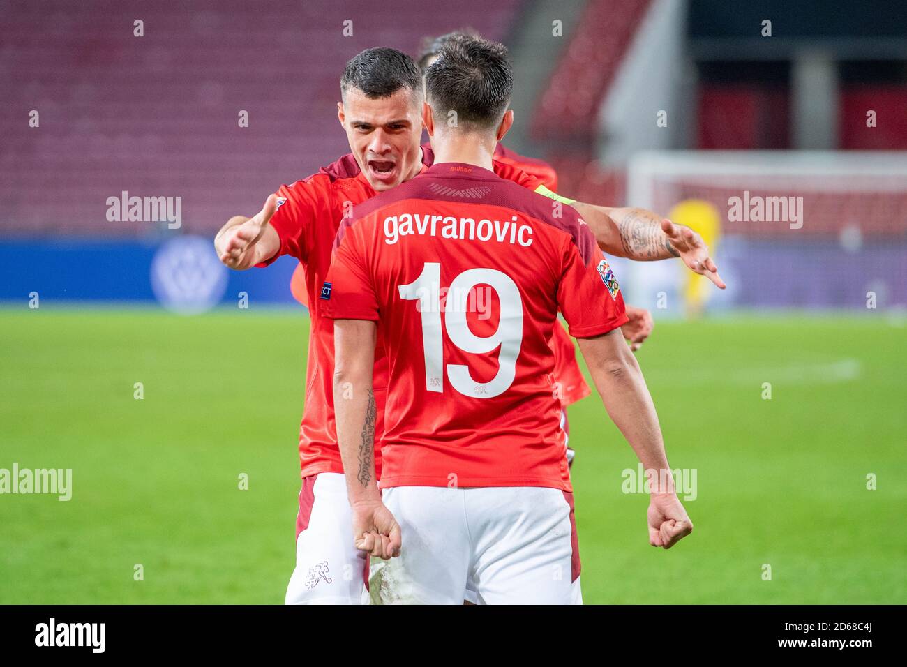 Granit Xhaka Hi Sui Is Happy With Goalschuetze Mario Gavranovic Sui About The Goal To 3 2 For Switzerland International Soccer Game Uefa Nations League Division A Group 4 Germany Ger