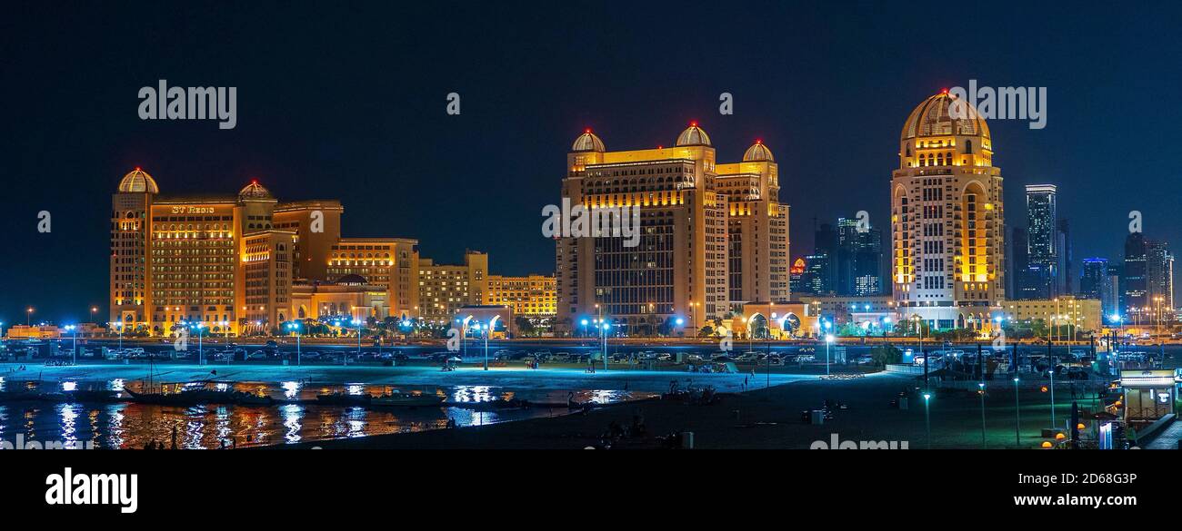 Night city skyline Stock Photo - Alamy
