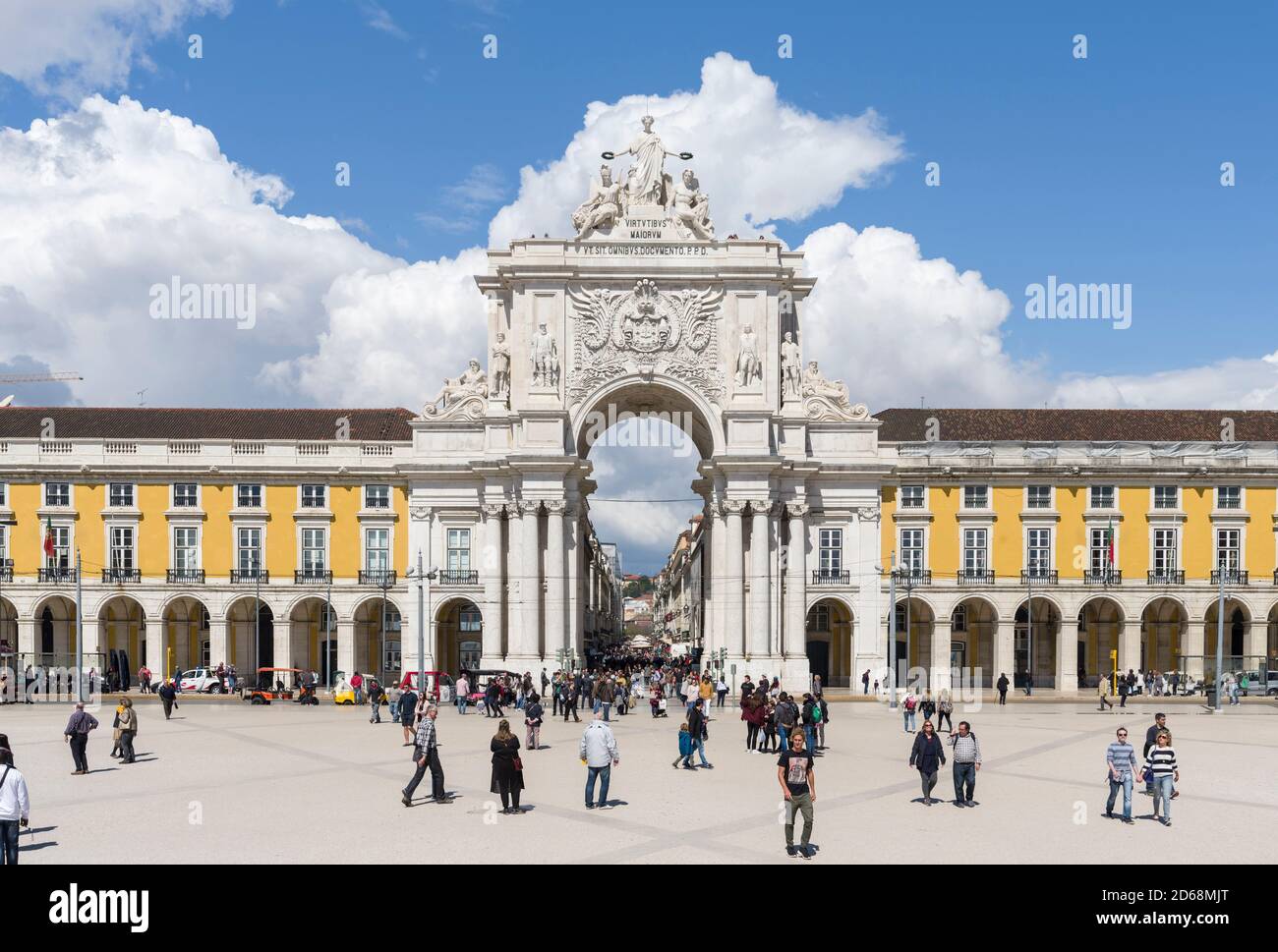 Arco da Rua Augusta at the square Praca do Comerico.  Lisbon, Portugal, Europe Stock Photo
