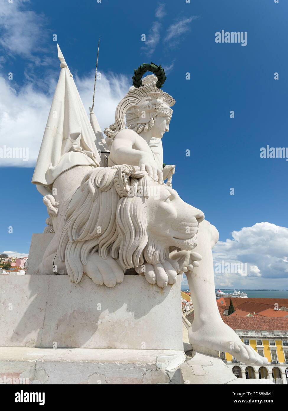 Arco da Rua Augusta at the square Praca do Comerico. The sculptures, Lisbon, Portugal, Europe Stock Photo