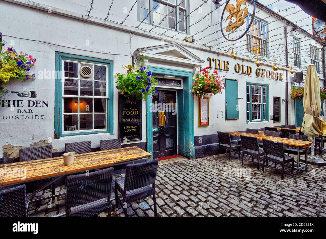 The Old Newcastle upon Tyne's oldest inn Stock Photo Alamy