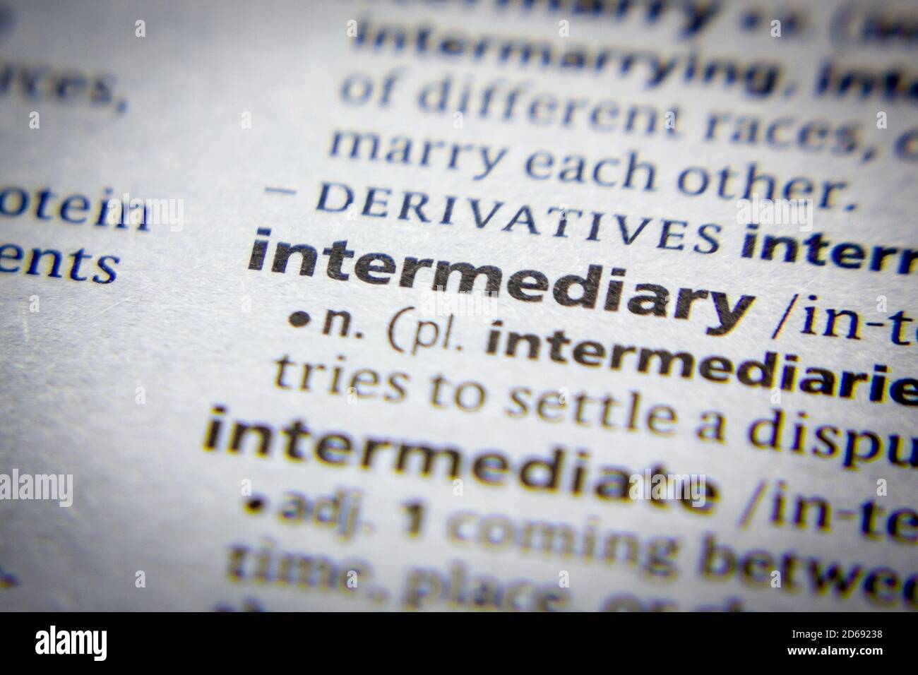 Intermediatory Intermediary hi-res stock photography and images - Alamy