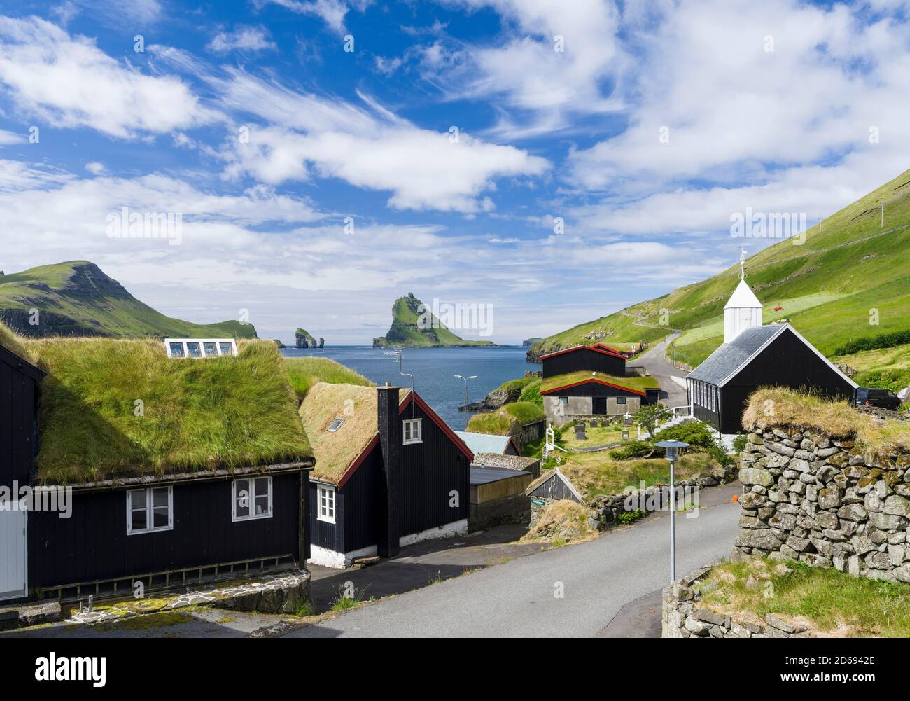 Bour Boeur A Traditional Village At Sorvagsfjordur The Island Vagar bour-boeur-a-traditional-village-at-sorvagsfjordur-the-island-vagar