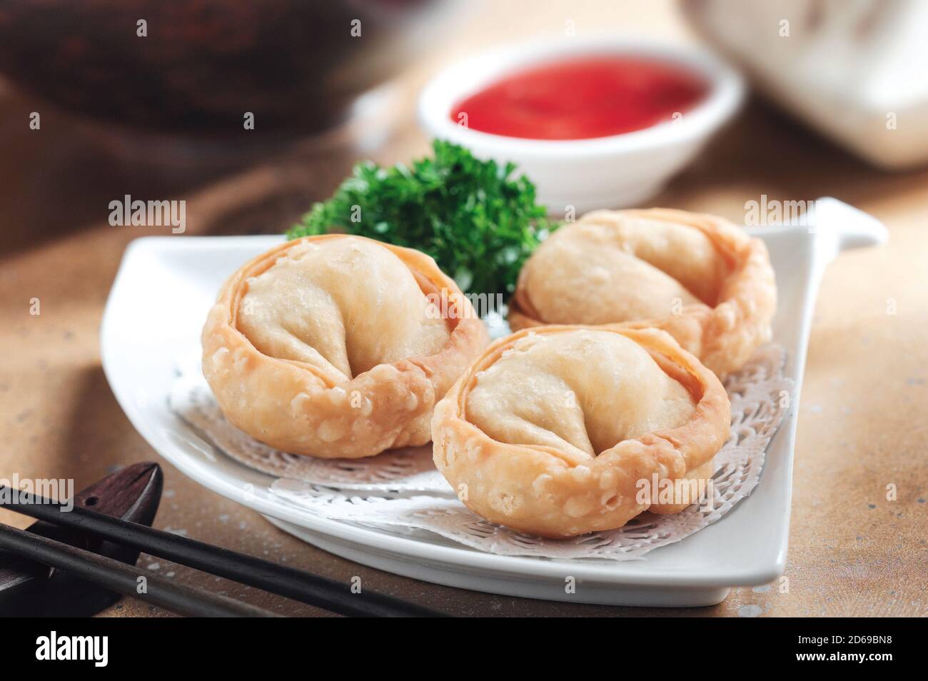 Deep fried shrimp hires stock photography and images Alamy