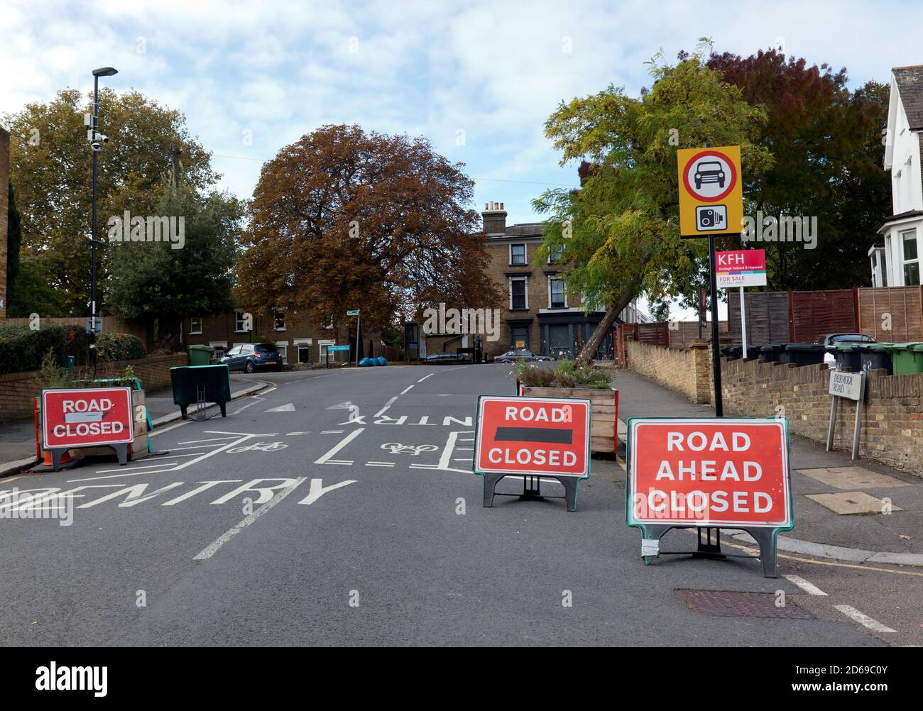 Low Traffic Neighbourhoods imposed by Lewisham Council at Dermody Road as an emergency response to the Covid-19 Pandemic Stock Photo