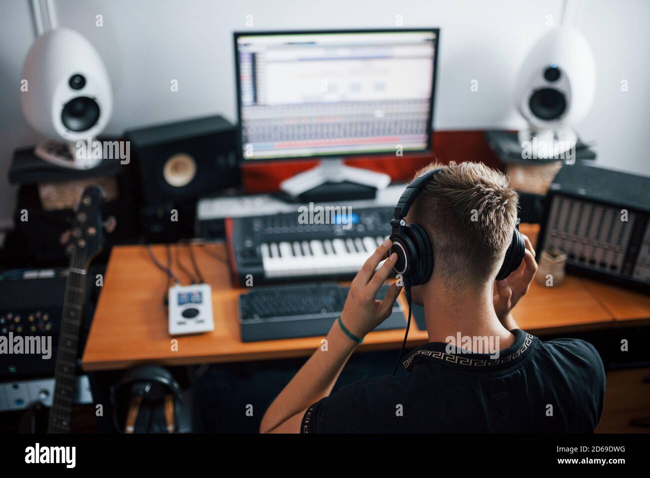 Sound Board High Resolution Stock Photography and Images Alamy