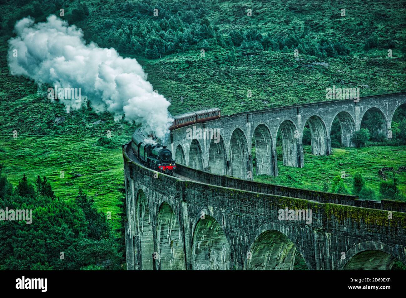 Harry Potter, Hogwarts Express, train, Glennfinnan viaduct, Scotland