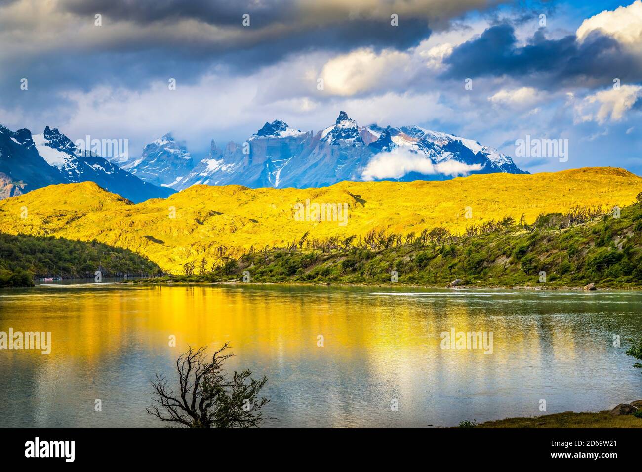 Grey Lake Paine Horns Three Granite Peaks Torres del Paine National