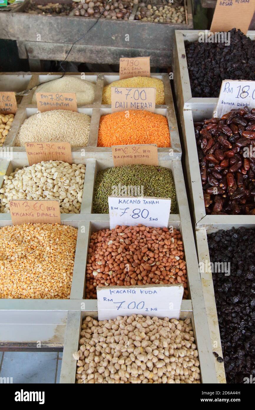 Traditional malay grocery shop hires stock photography and images Alamy