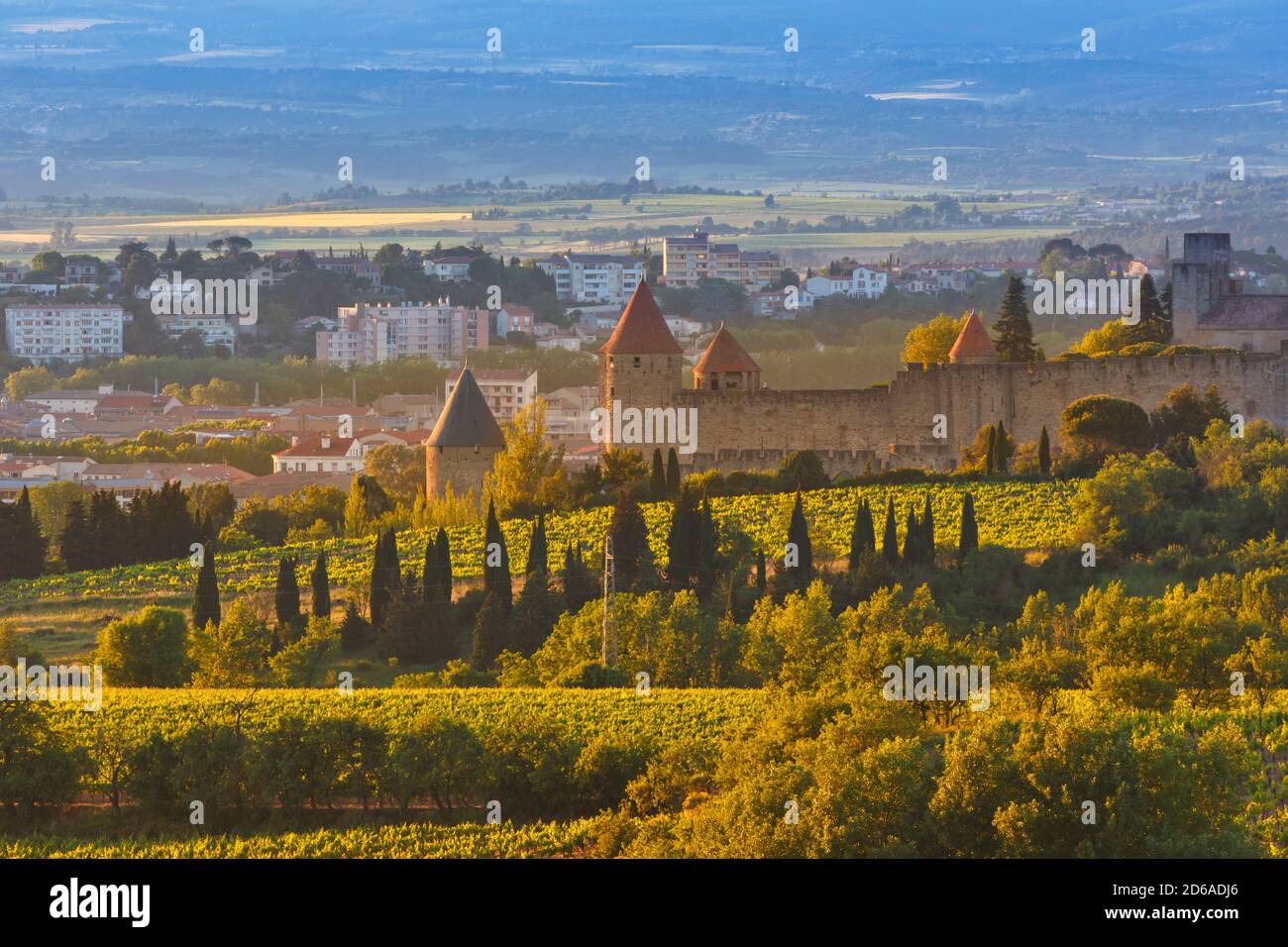 La Cite De Carcassonne High Resolution Stock Photography And Images Alamy La Cite De Carcassonne High Resolution Stock Photography And Images Alamy