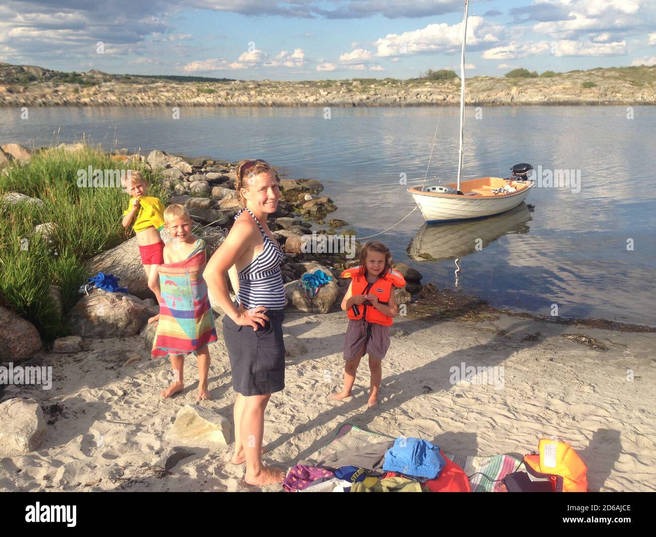 Children parents school group hi-res stock photography and images - Alamy