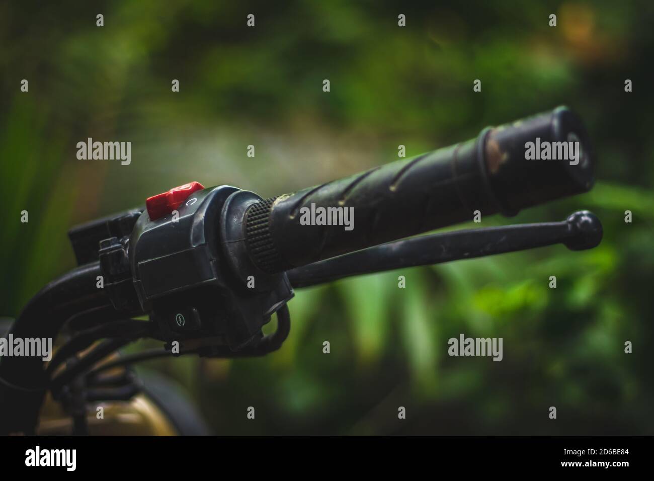 handlebar and electric start motorcycle 