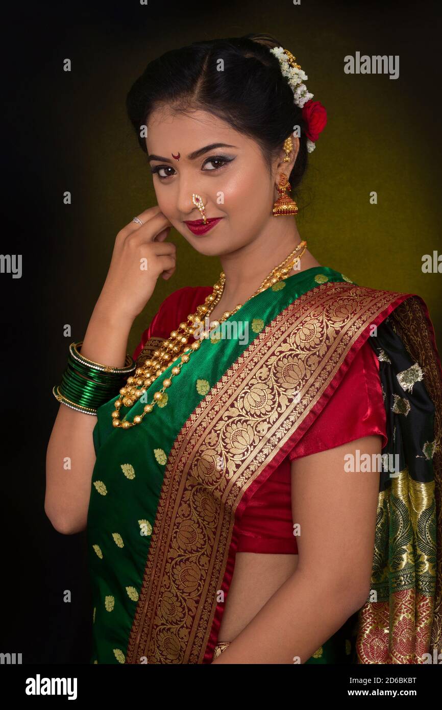 Marathi bride in green saree 2025