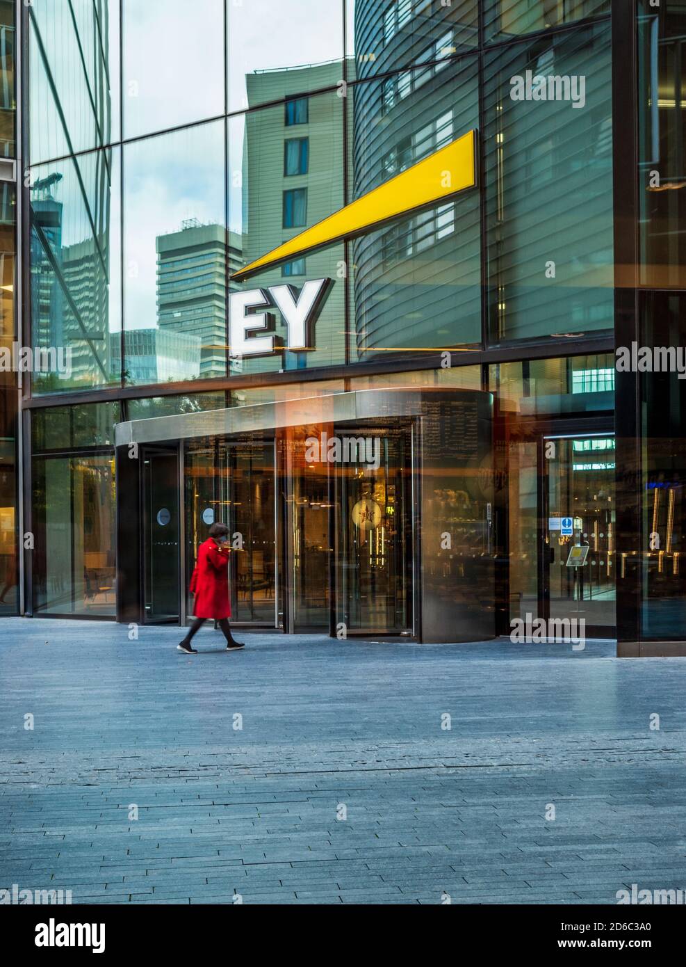 EY Global Headquarters or Global HQ 6 More London Place, London Bridge City London SE1. Ernst & Young Global Limited. Architects Foster and Partners Stock Photo