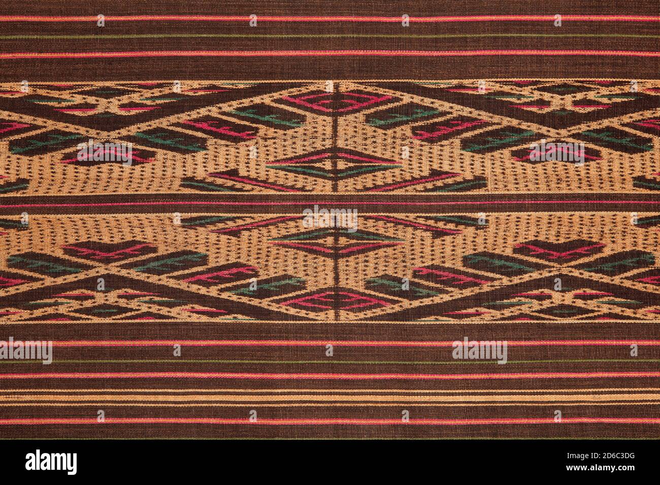 Weaving ulap Doyo or Cain ulap Doyo is an art weave cloth of the tribe of Benuaq in Cape Isuy, District Kutai, Samarinda, East Kalimantan Stock Photo