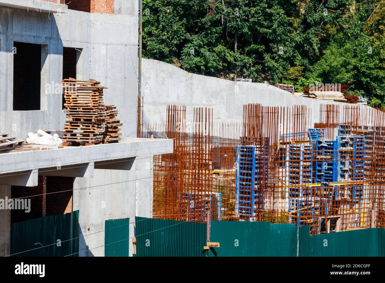 Steel frameworks of building under construction Stock Photo Alamy