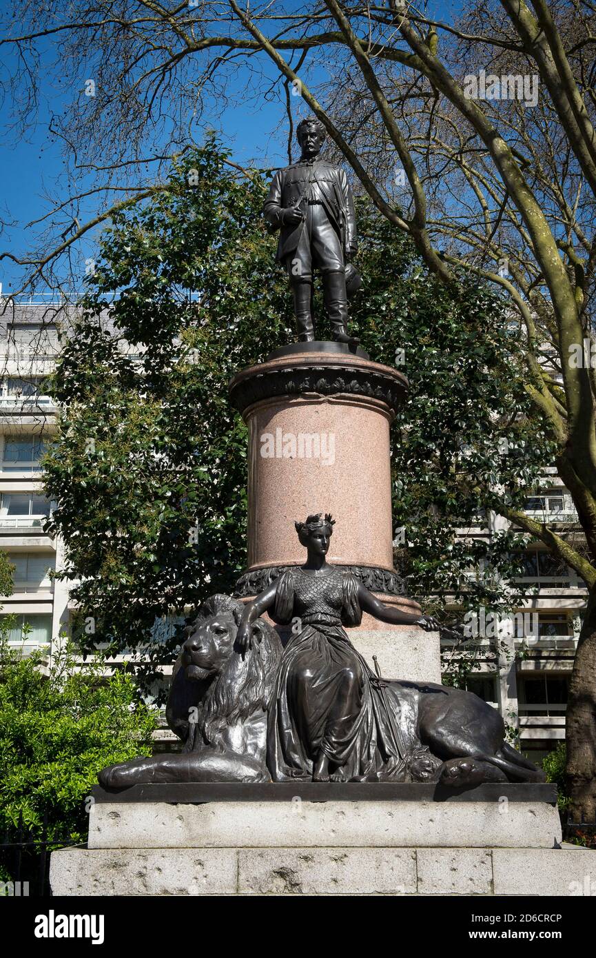 London england uk sculptures statue statues hires stock photography