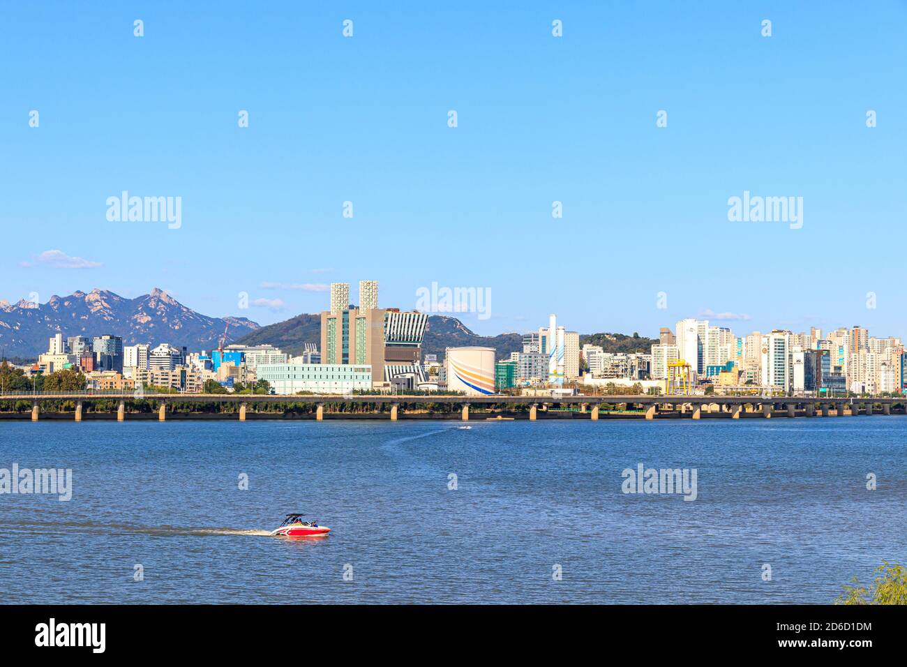 Seoul, South Korea - October 8, 2020. Seoul Han River scenery. The scenery of the north riverside road of the Han River in Seoul. Stock Photo
