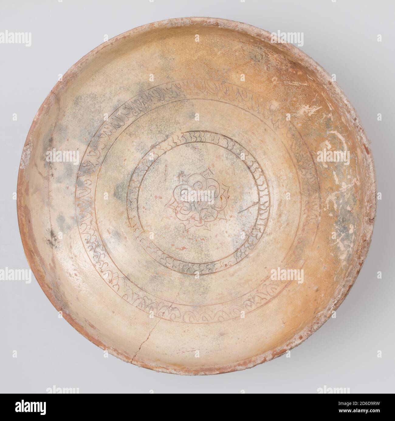 Bowl with incised decoration, Byzantine, 10th13th century Stock Photo