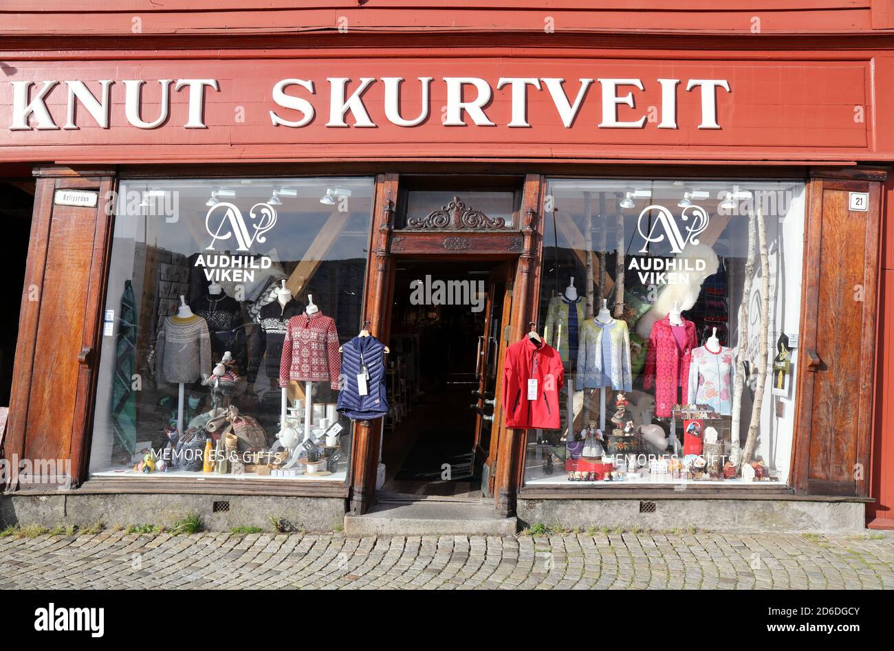 BERGEN, NORWAY - JULY 23, 2020: Crooked shop in a wooden building in  Bryggen district of Bergen, Norway. It is a UNESCO World Heritage Site  Stock Photo - Alamy