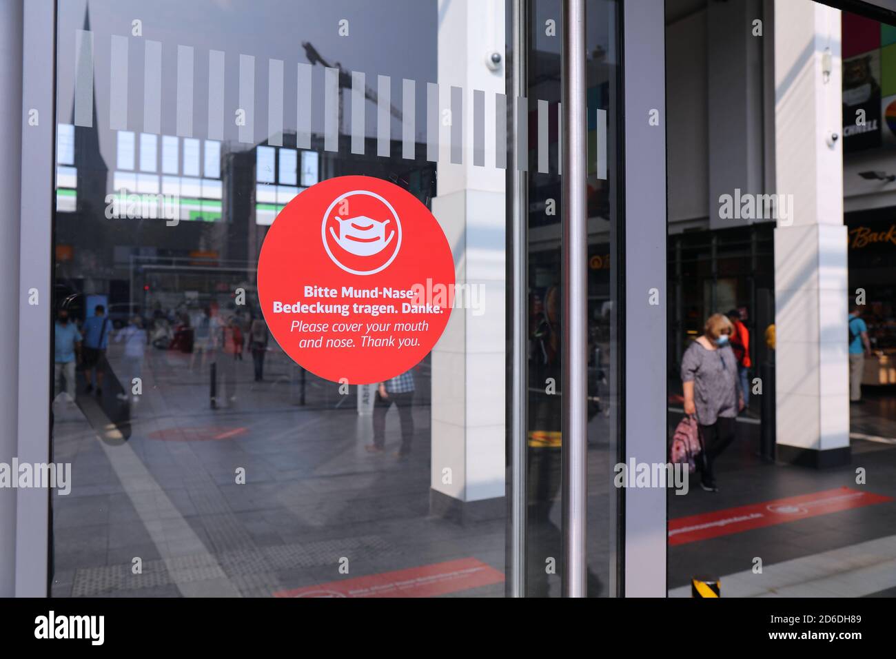 Europe i hauptbahnhof hires stock photography and images Alamy