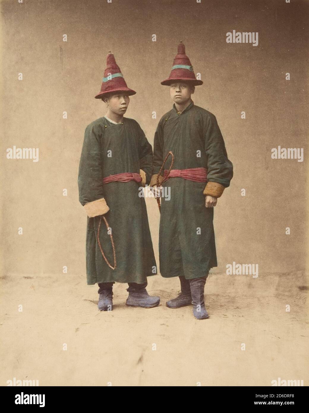 chinese traditional dress for man