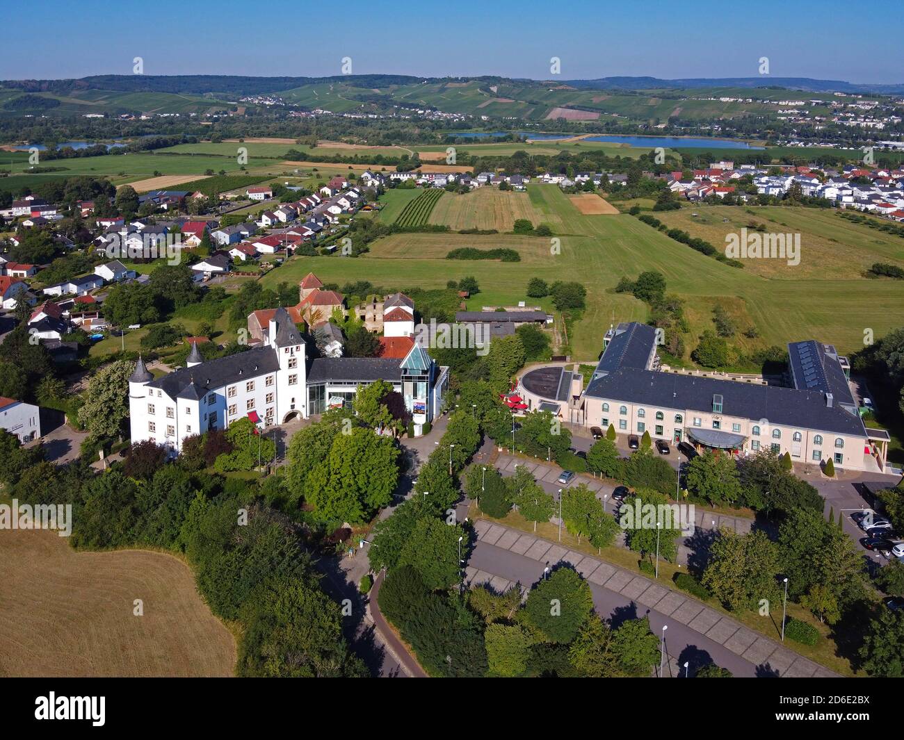 Victor's Residenz-Hotel Schloss Berg in Perl-Nennig, Upper Moselle,  Saarland, Germany, i. H. Remich, Luxembourg Stock Photo - Alamy