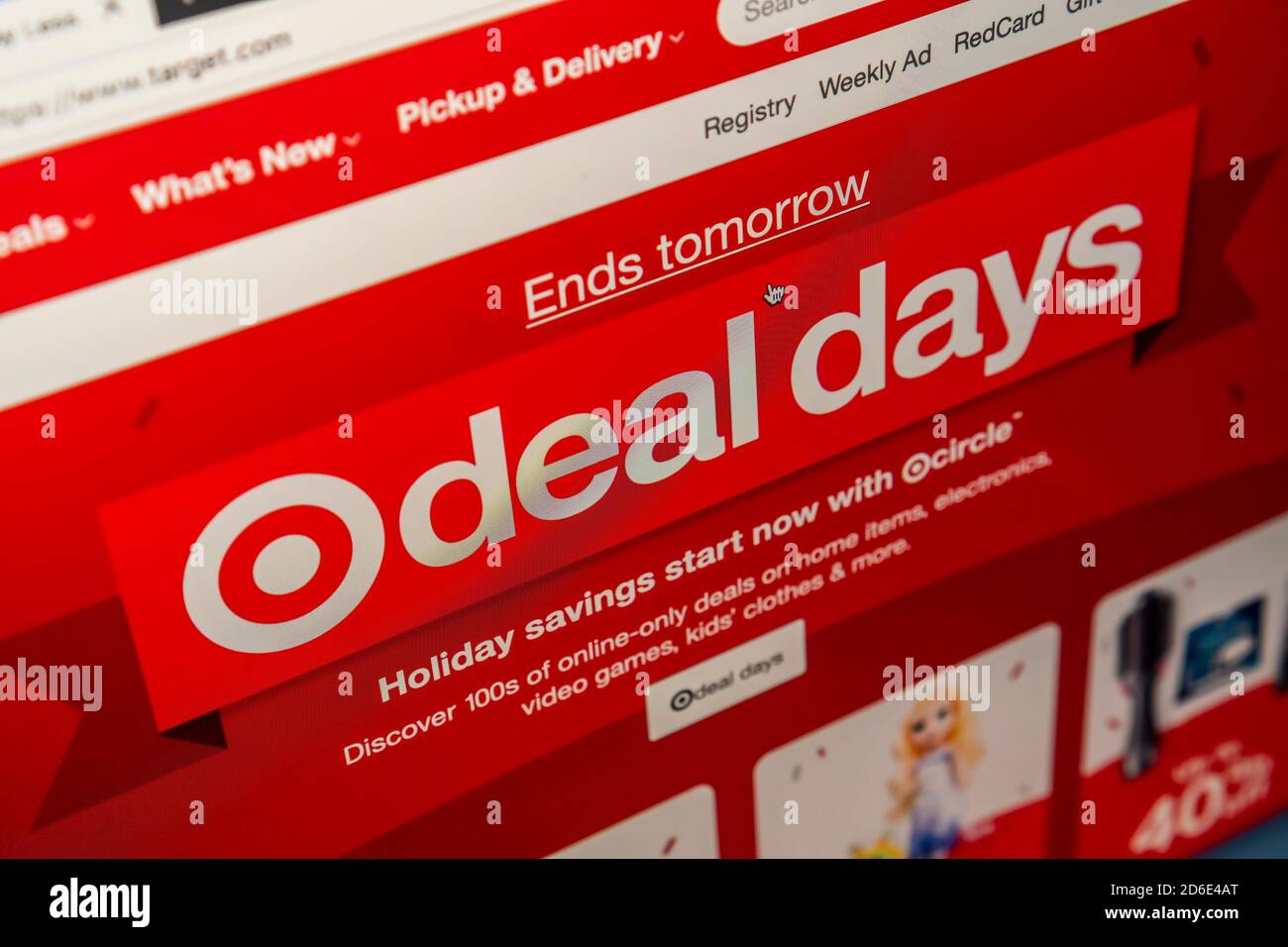 Walmart deal days hires stock photography and images Alamy