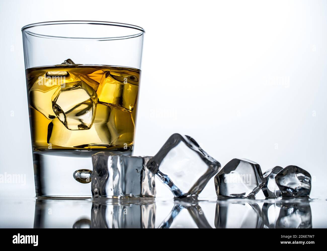 One glass of whiskey on the rocks Stock Photo - Alamy