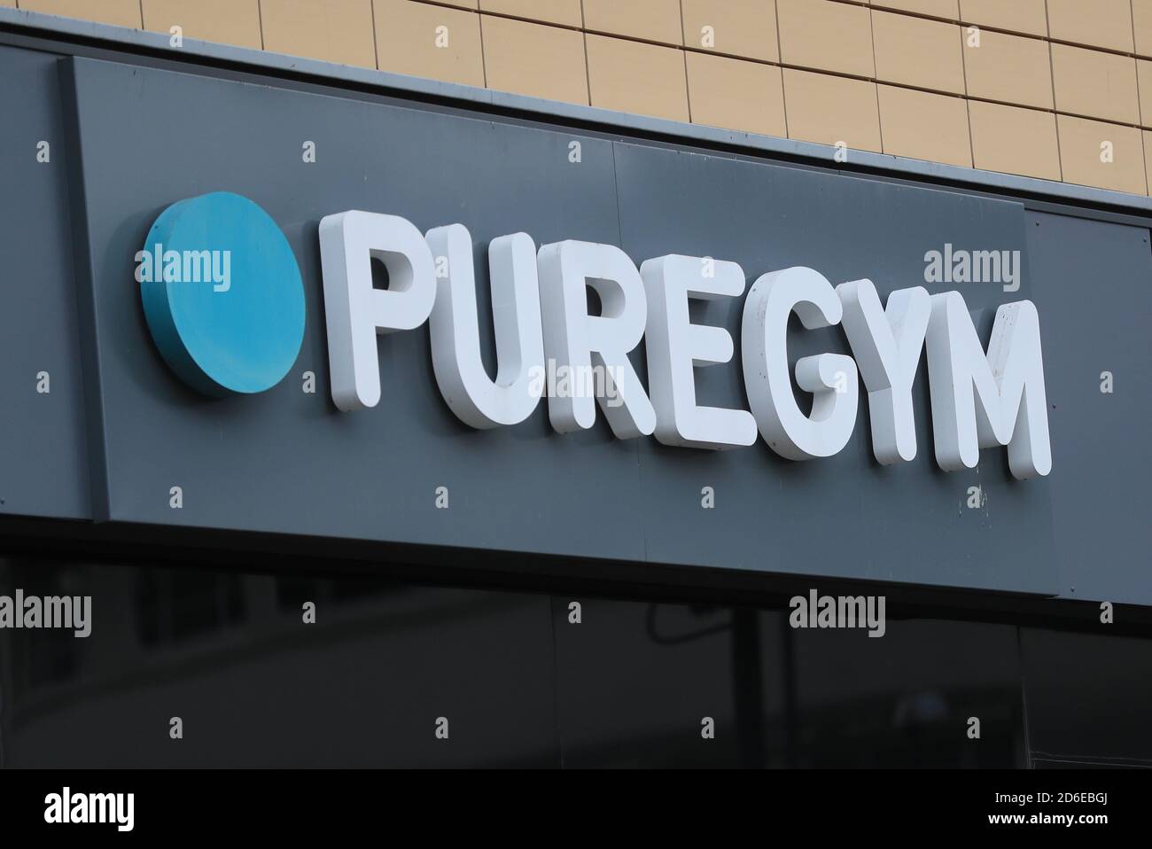 Puregym sign hires stock photography and images Alamy