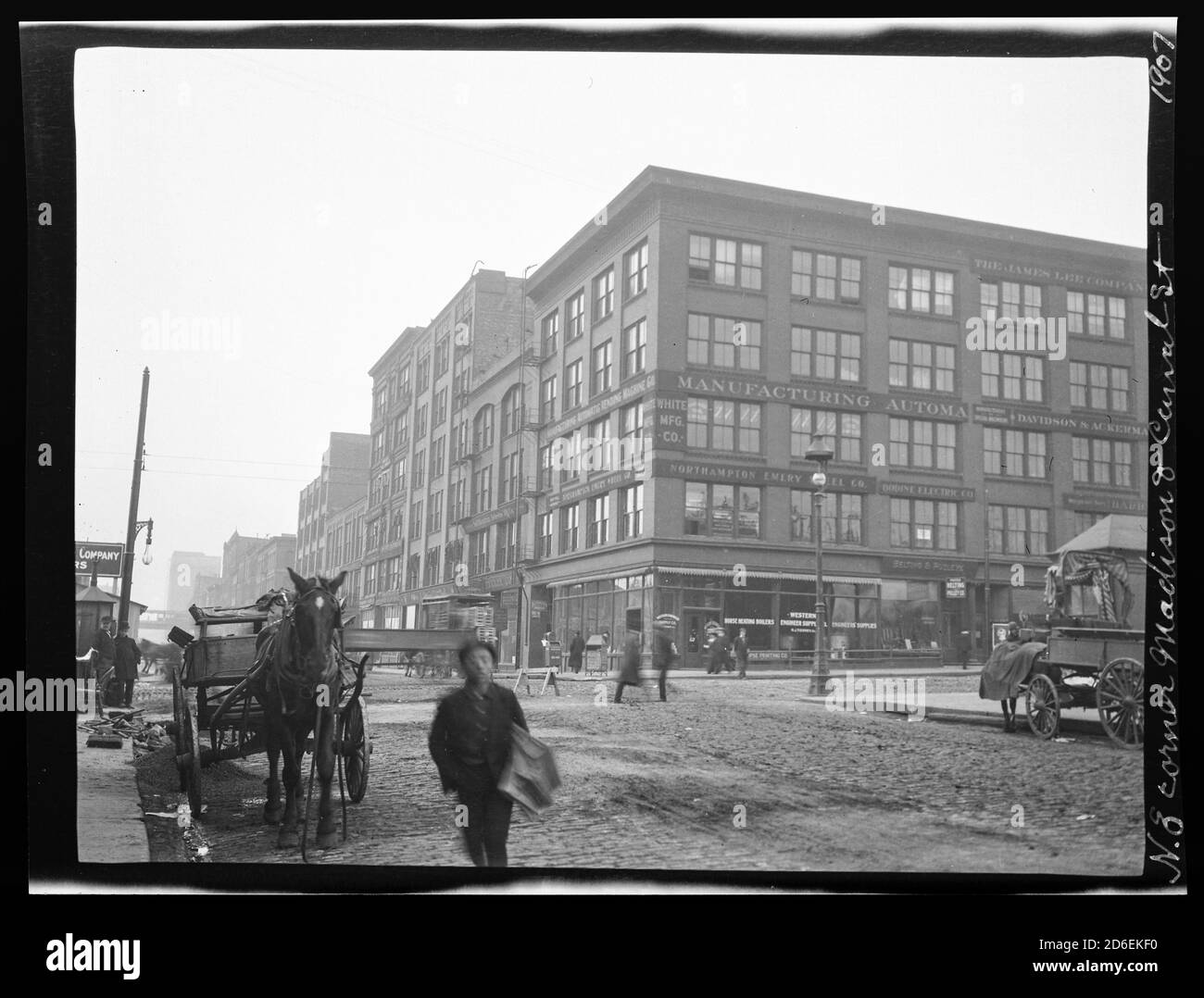 East side of Canal Street, north from Madison Street, Chicago, Illinois, 1907. Buildings removed in 1907 for North Western Depot. Stock Photo