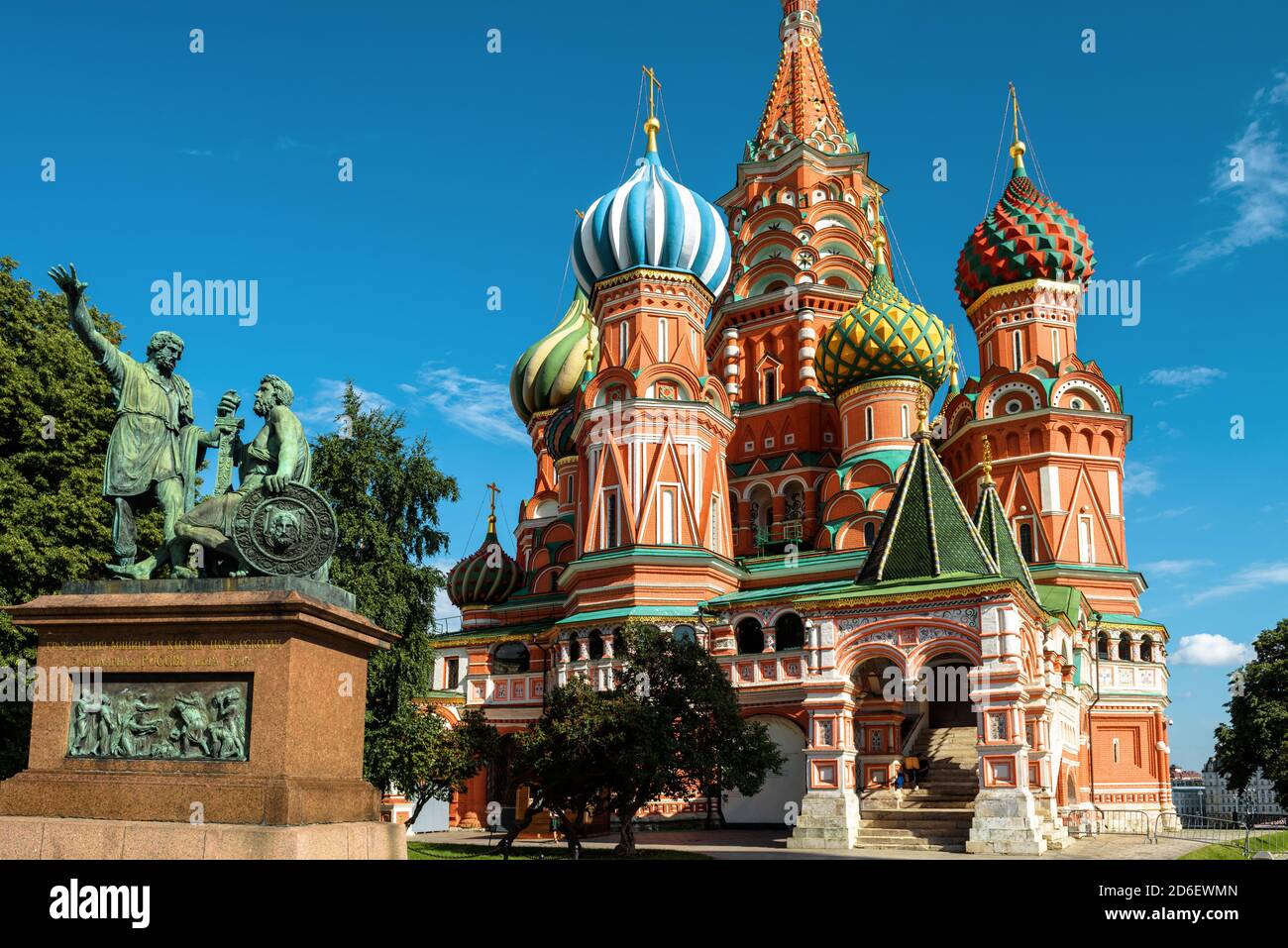 St Basil’s Cathedral on Red Square, Moscow, Russia. Beautiful Saint Basil’s church or Temple of Vasily the Blessed is famous landmark of Moscow. Old h Stock Photo