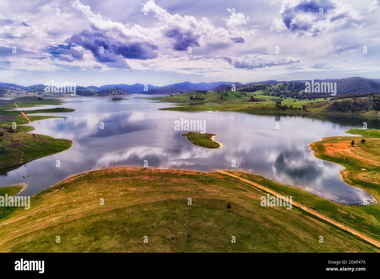 Lake WIndamere above dam on Cudgegong river in scenic hill ranges area of regioinal rural NSW of Australia. Stock Photo