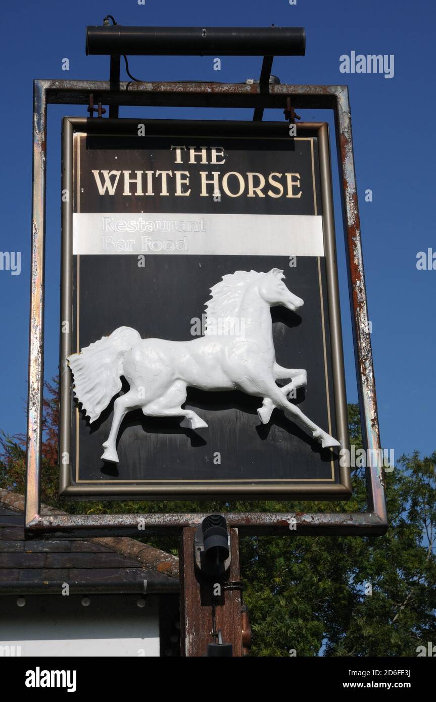 The White Horse, Eaton Bray, Bedfordshire Stock Photo Alamy