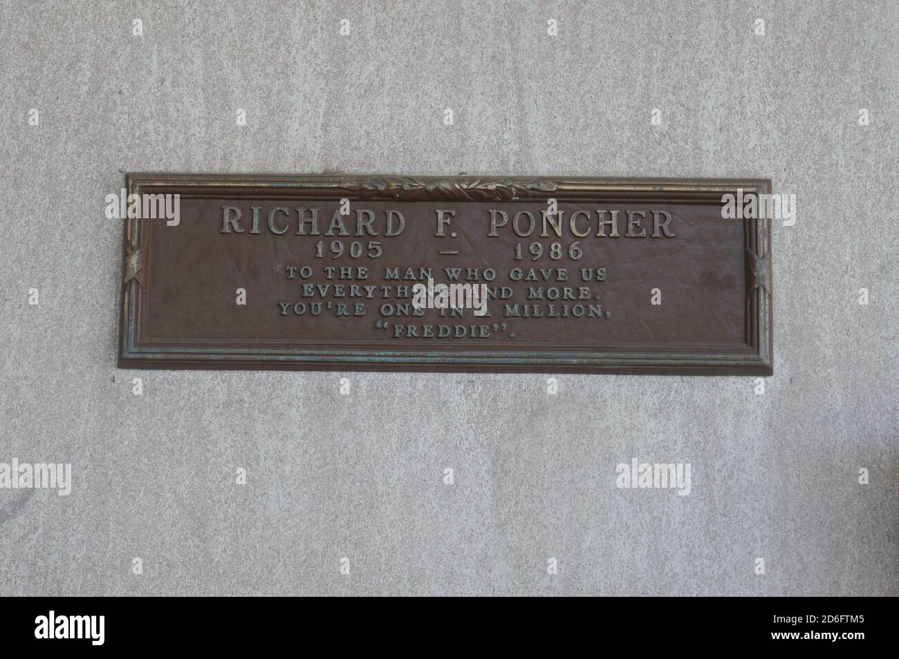 Los Angeles, California, USA 16th October 2020 A general view of atmosphere of Richard Poncher's Grave above Marilyn Monroe's grave at Pierce Brothers Westwood Village Memorial Park on October 16, 2020 in Los Angeles, California, USA. Photo by Barry King/Alamy Stock Photo Stock Photo