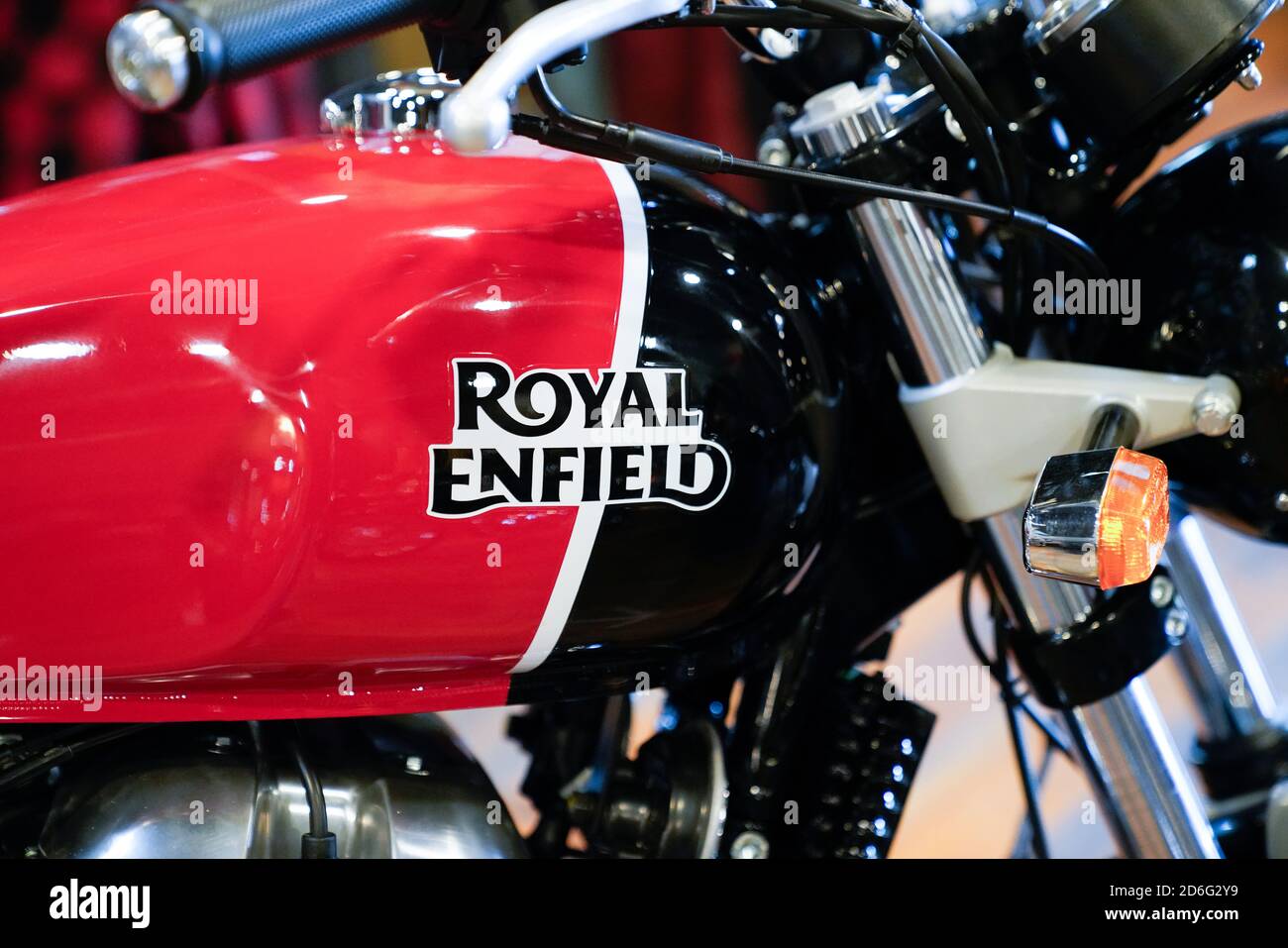 Bordeaux , Aquitaine / France - 10 10 2020 : Royal Enfield logo and text sign on Indian motorbike fuel petrol tank red black of vintage historical mot Stock Photo