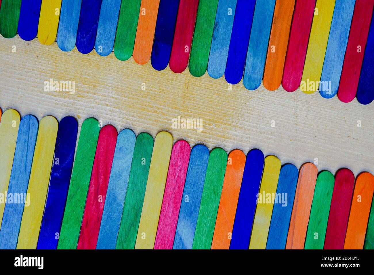 Popsicle sticks hi-res stock photography and images - Alamy